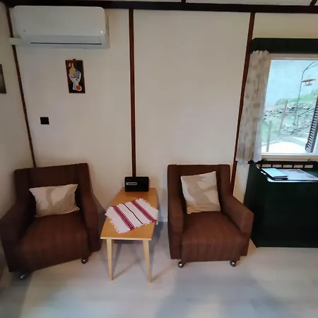 Holiday home Tristar House